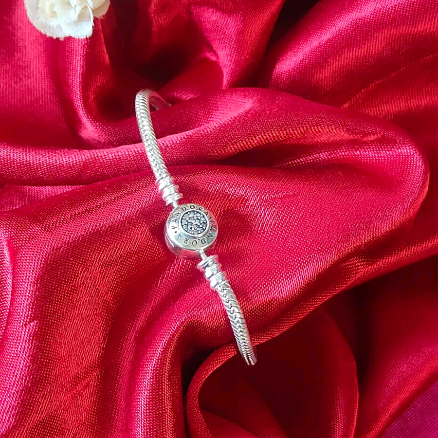 Pandora Moments Sparkling Crown O Snake Chain Bracelet 